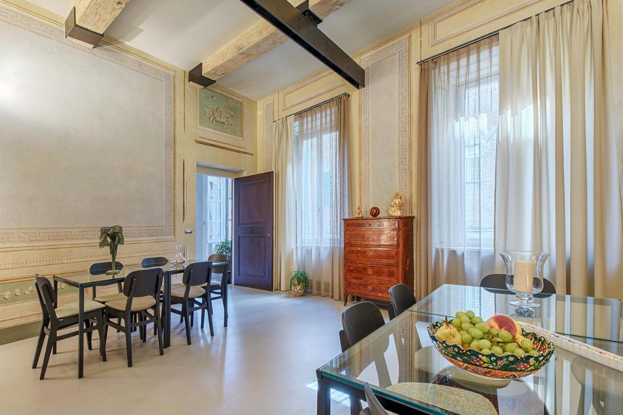 Residenza D'Epoca Le Aquile Bed & Breakfast Siena Exterior photo