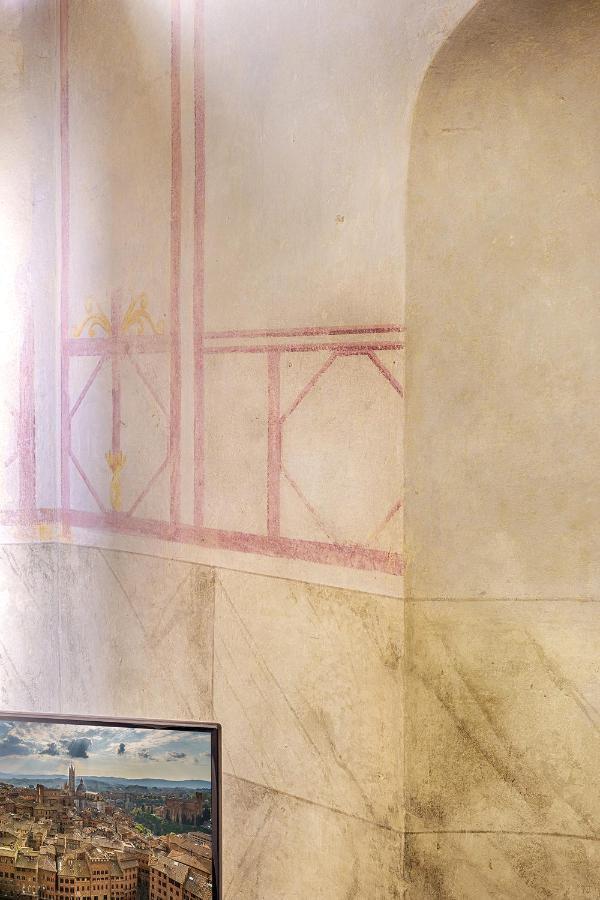 Residenza D'Epoca Le Aquile Bed & Breakfast Siena Exterior photo