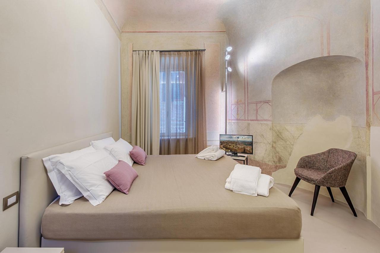 Residenza D'Epoca Le Aquile Bed & Breakfast Siena Exterior photo