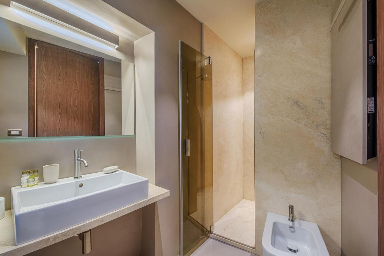 Residenza D'Epoca Le Aquile Bed & Breakfast Siena Exterior photo